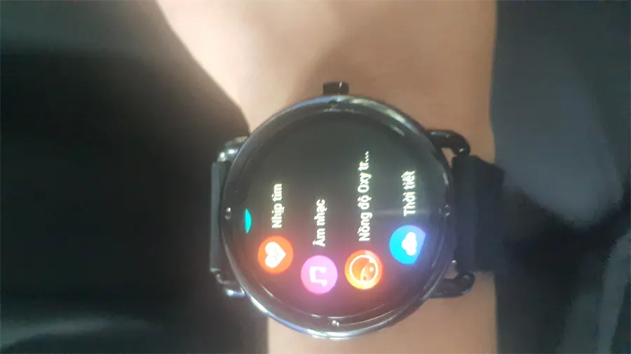 Khách hàng review Đồng hồ thông minh BeU Sporty 1 46mm 19