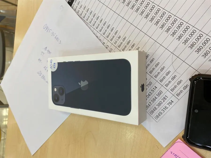 Khách hàng review Điện thoại iPhone 13 128GB 43