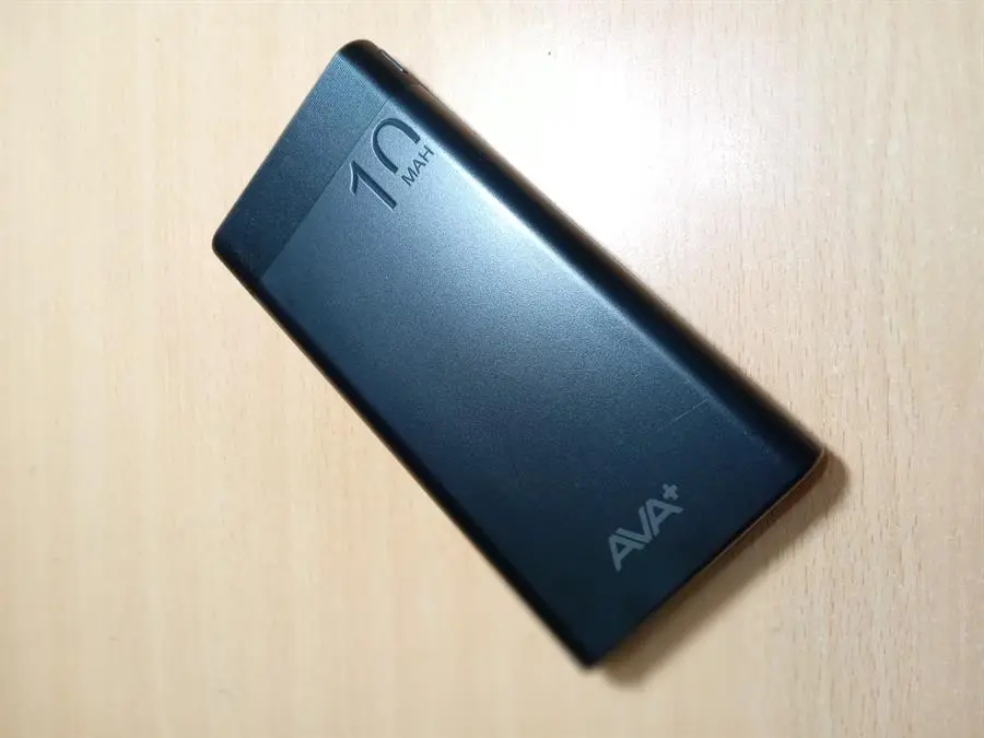 Khách hàng review Pin sạc dự phòng Polymer 10.000mAh 10W AVA  JP208 14
