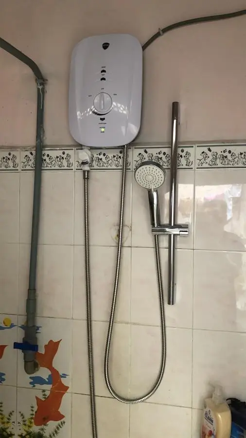 Khách hàng review Máy nước nóng trực tiếp Ferroli 4500W MIDO-MSP 4.5S 19