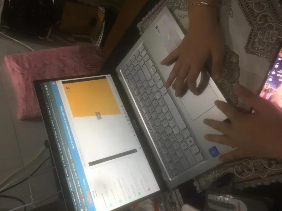 Khách hàng review Laptop Asus VivoBook X515MA N4020/4GB/256GB/Win11 (BR480W) 3