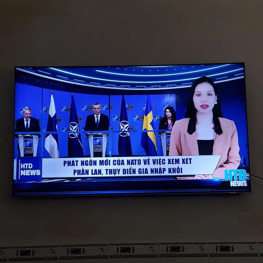 Khách hàng review Smart Tivi Neo QLED Samsung AI 4K 55 inch QA55QN85B 5