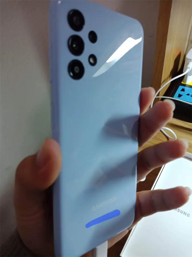 Khách hàng review Điện thoại Samsung Galaxy A13 6GB 5