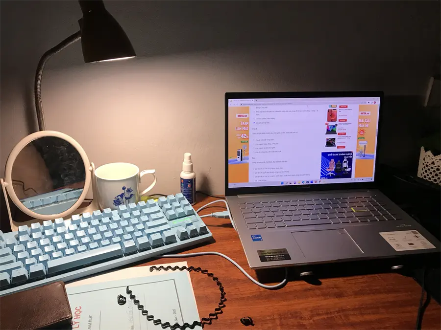 Khách hàng review Laptop Asus VivoBook A515EA OLED i5 1135G7/8GB/512GB/Win11 (L12032W) 1