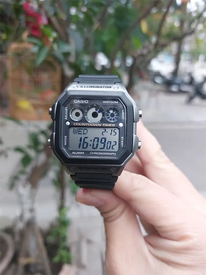Khách hàng review Đồng hồ CASIO Timeless 42 mm Nam AE-1300WH-8AVDF 3