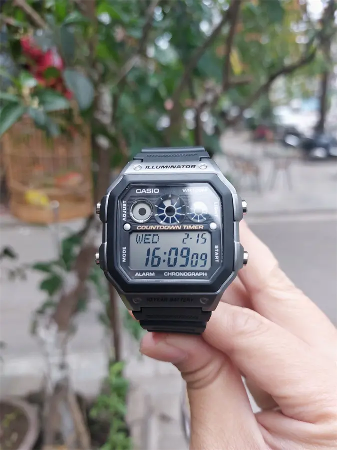 Khách hàng review Đồng hồ CASIO Timeless 42 mm Nam AE-1300WH-8AVDF 4