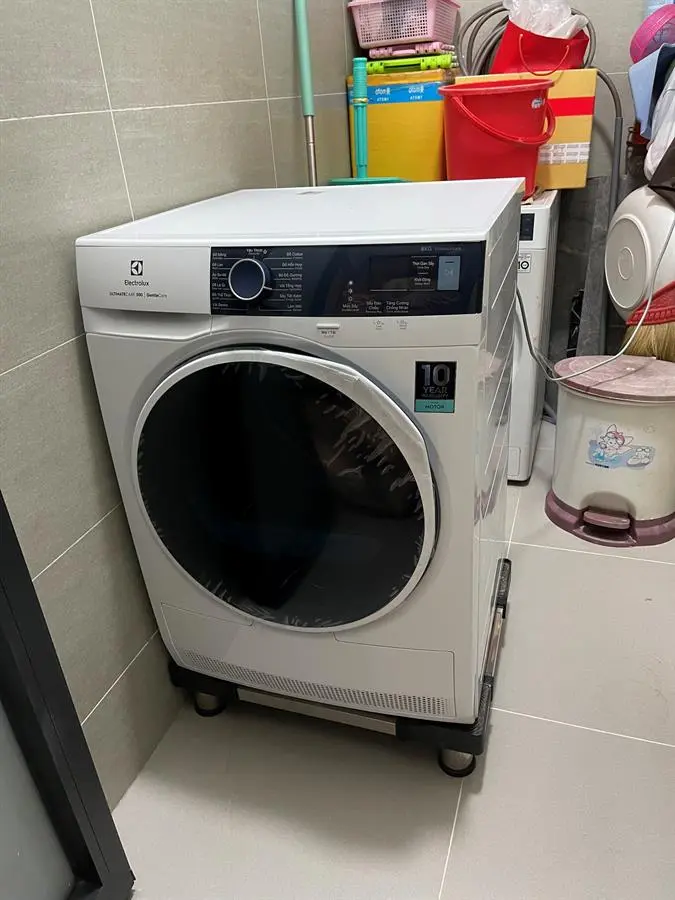 Khách hàng review Máy sấy bơm nhiệt Electrolux UltimateCare 8 kg EDH804H5WB 7