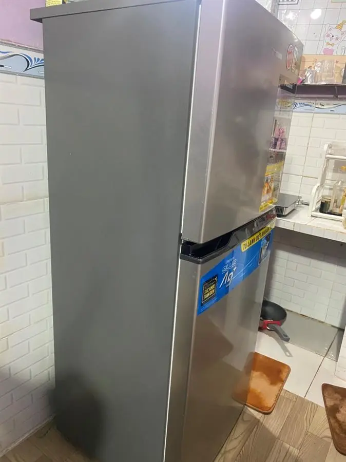 Khách hàng review Tủ lạnh Panasonic Inverter 234 lít NR-TV261APSV 18