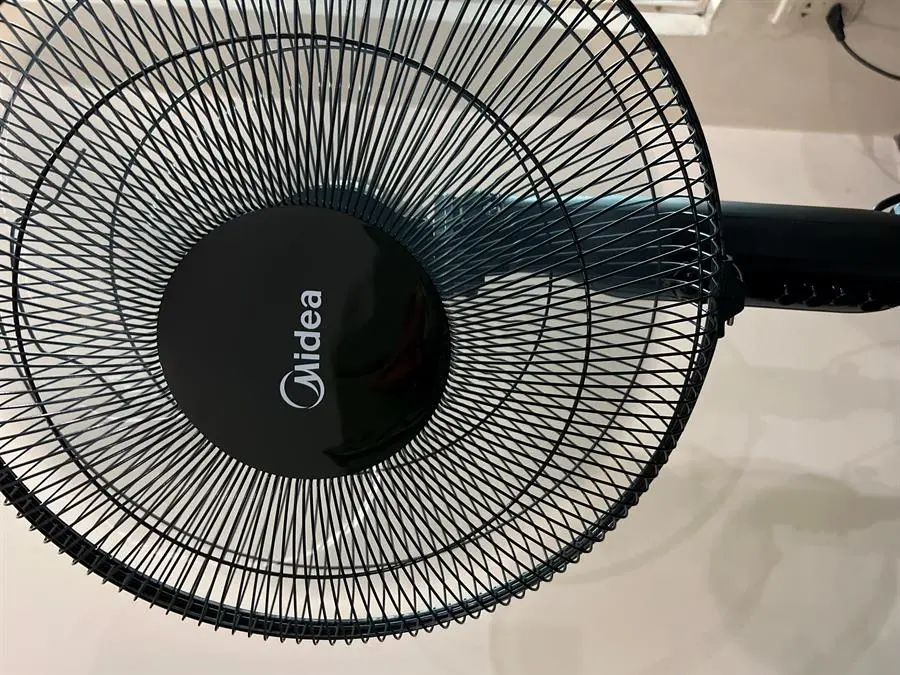 Khách hàng review Quạt cây Midea 5 cánh FS40-15Q 50W 2