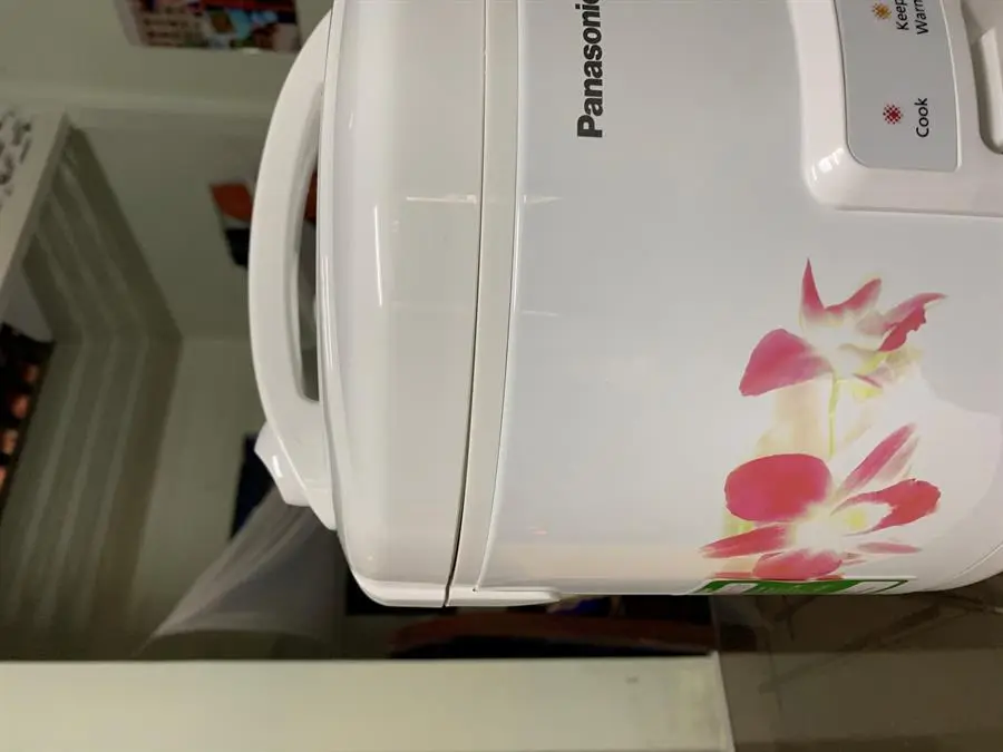 Khách hàng review Nồi cơm nắp gài Panasonic 1.8 lít SR-MVN187HRA 2