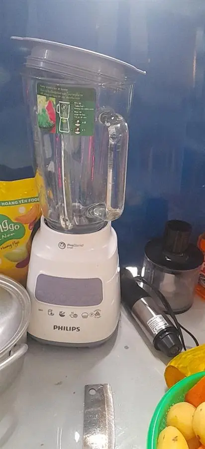 Khách hàng review Máy xay sinh tố đa năng Philips HR2222/00 7