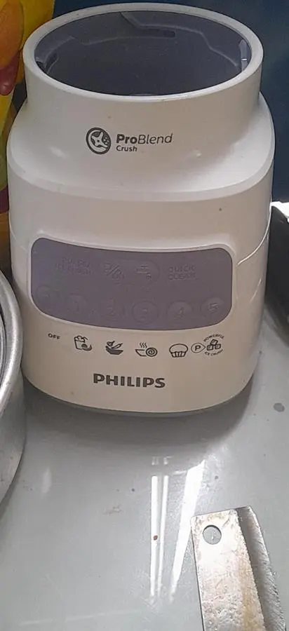 Khách hàng review Máy xay sinh tố đa năng Philips HR2222/00 5
