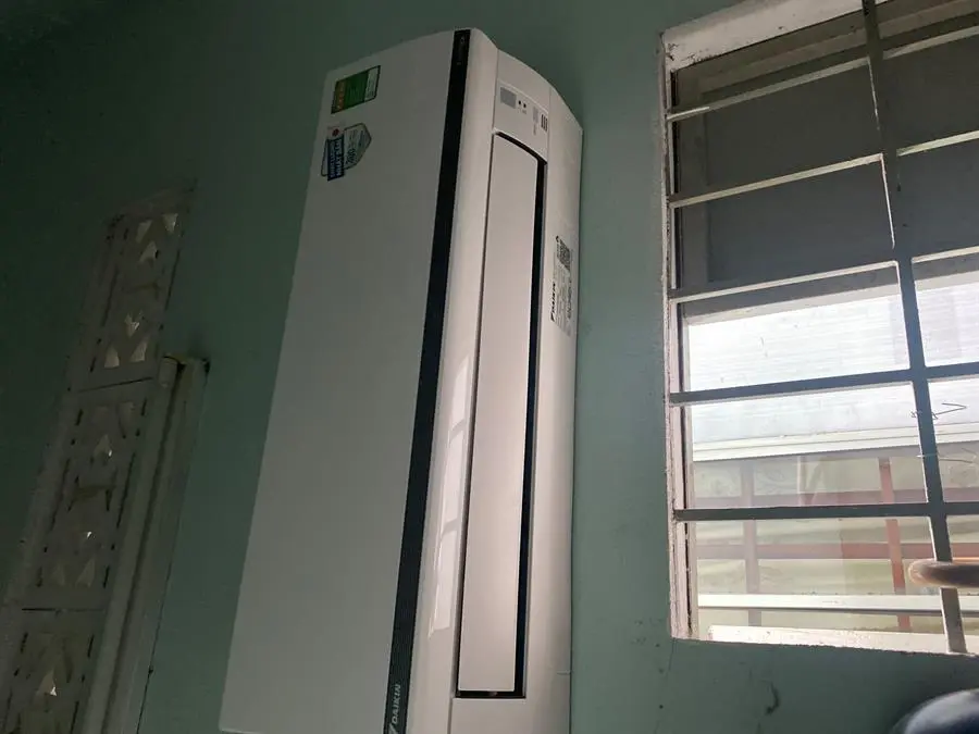 Khách hàng review Điều hòa Daikin Inverter 8500 BTU FTKB25WMVMV 25