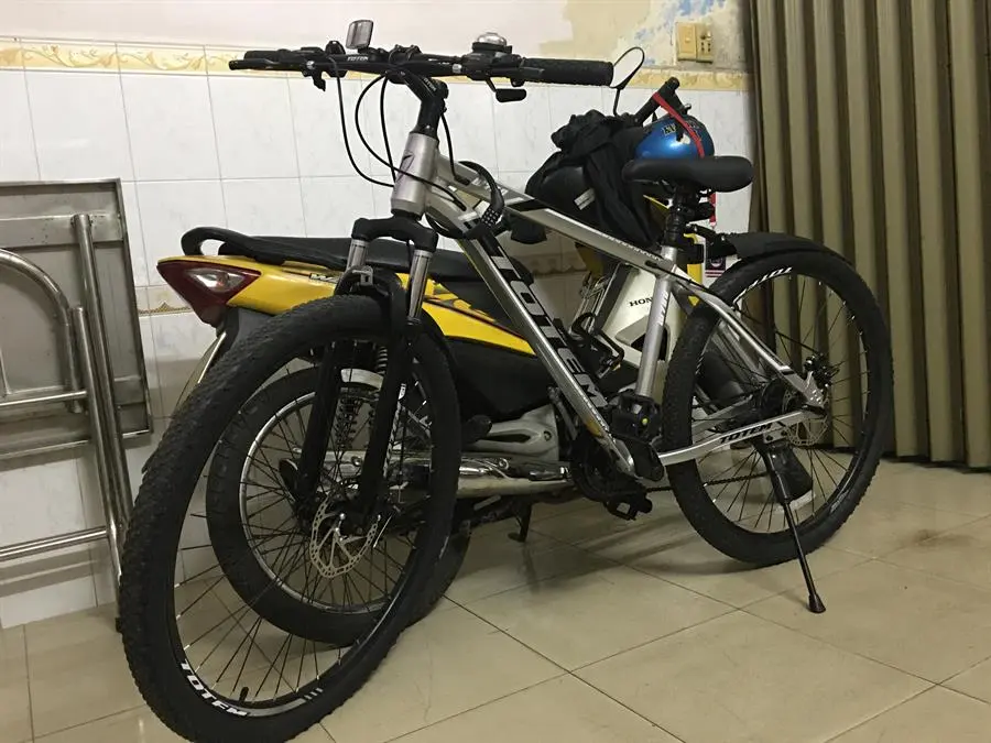 Khách hàng review Xe Đạp Địa Hình MTB Totem W760 27.5 inch Size M 5