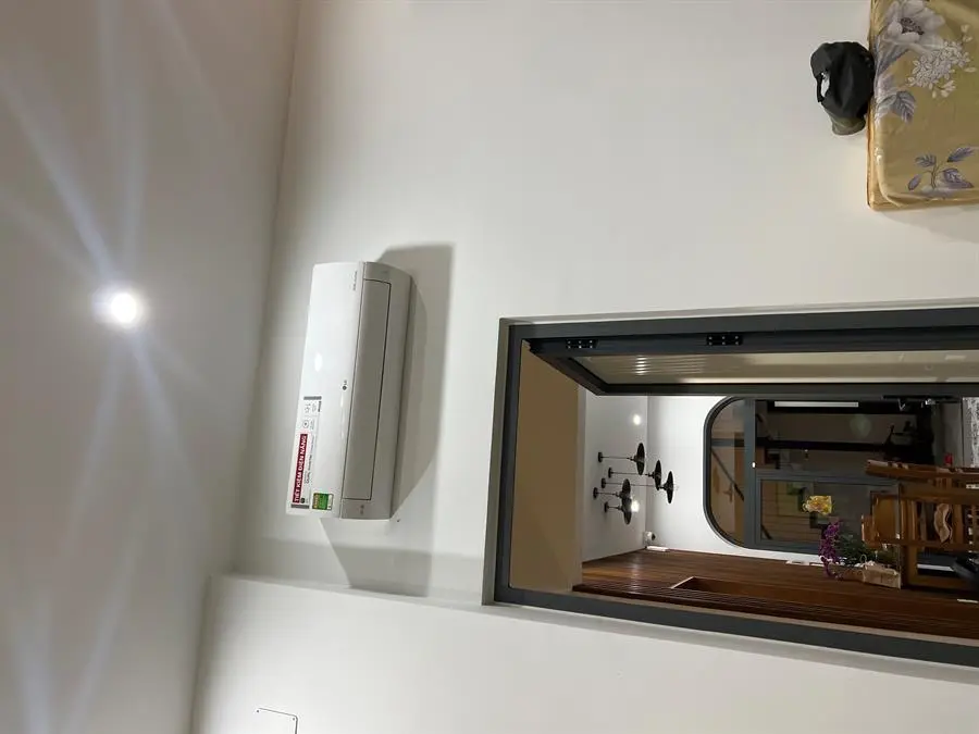 Khách hàng review Máy lạnh LG Inverter 1.5 HP V13ENH1 1