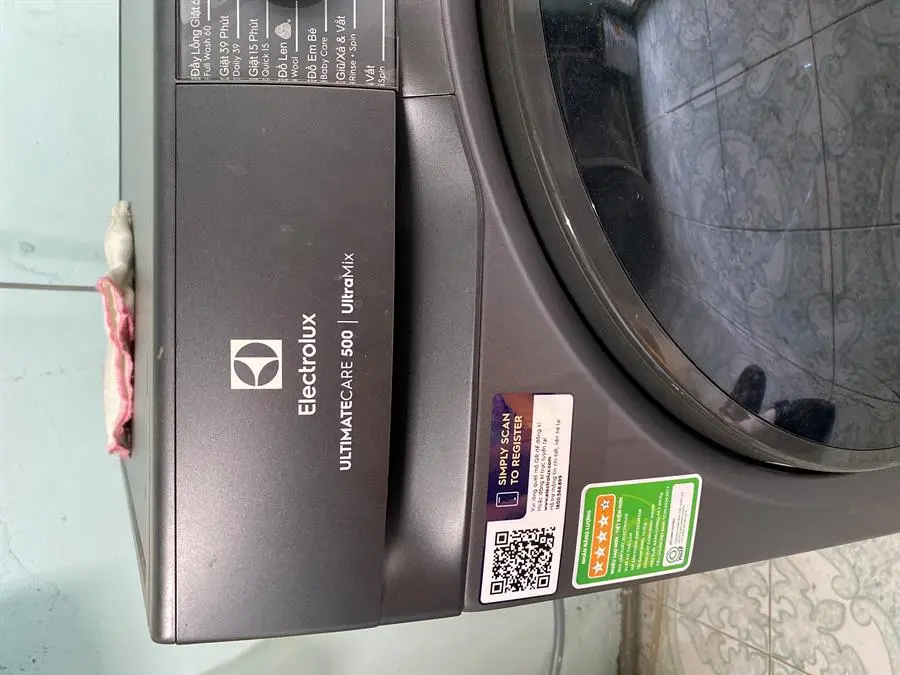 Khách hàng review Máy giặt Electrolux UltimateCare 500 Inverter 10 kg EWF1024P5SB 18