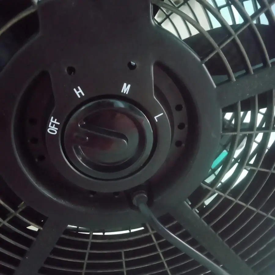 Khách hàng review Quạt hộp Midea 5 cánh FB40-9H 55W 9