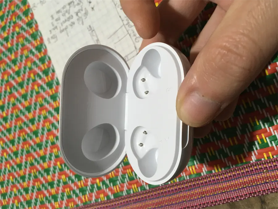Khách hàng review Tai nghe Bluetooth True Wireless OPPO ENCO Buds ETI81 2