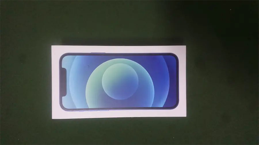 Khách hàng review Điện thoại iPhone 12 64GB 4