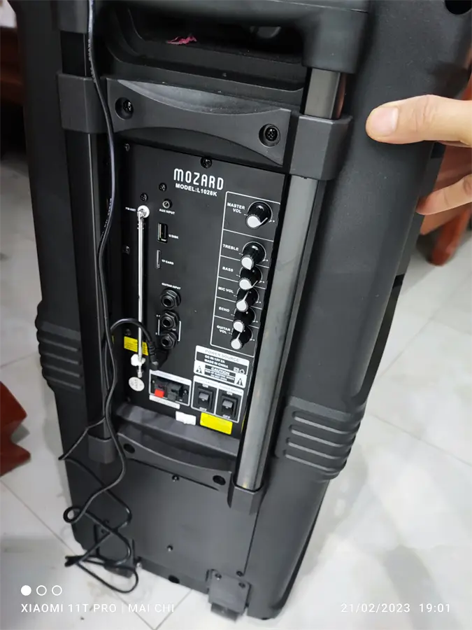 Khách hàng review Loa kéo karaoke Mozard L1028K 50W 6
