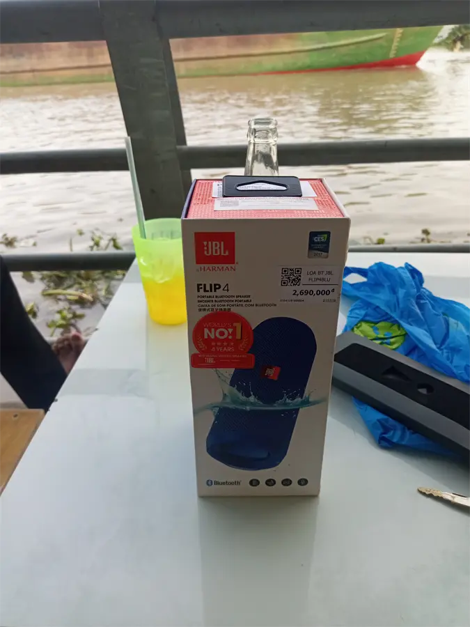 Khách hàng review Loa Bluetooth JBL FLIP4 1