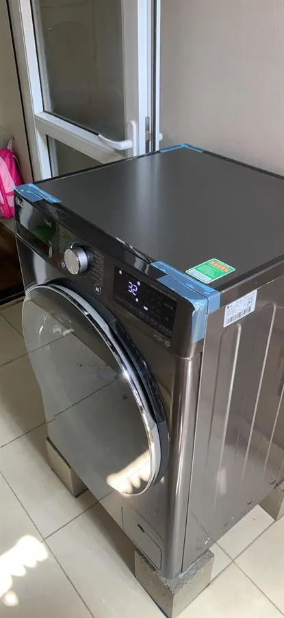 Khách hàng review Máy giặt LG AI DD Inverter 10 kg FV1410S3B 13