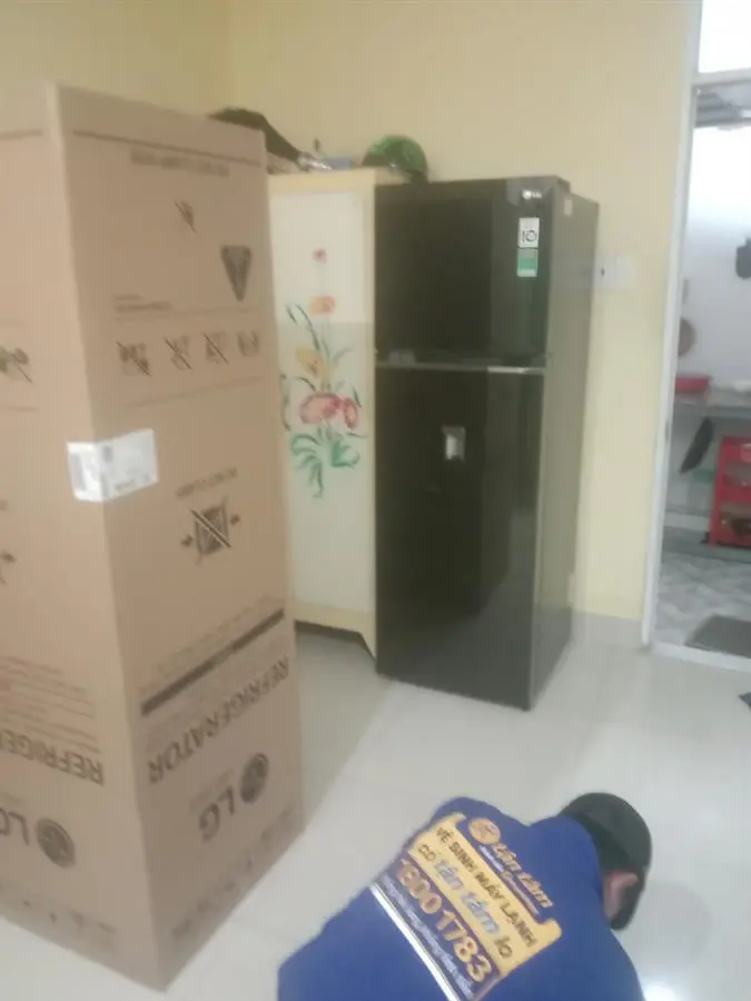 Khách hàng review Tủ lạnh LG Inverter 264 Lít GV-D262BL 17