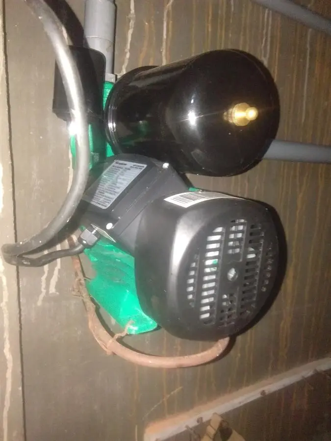 Khách hàng review Máy bơm nước tăng áp Kangaroo KG380A 370W 1