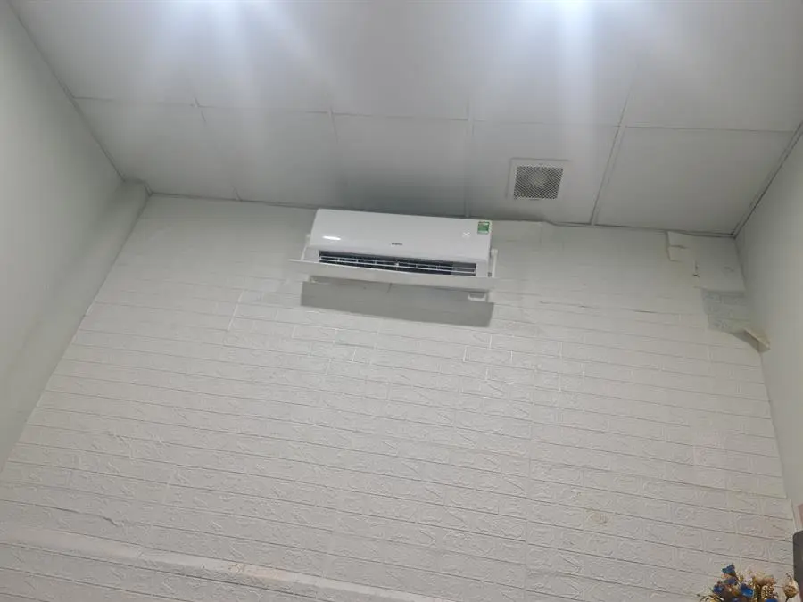 Khách hàng review Máy lạnh Gree 1.5 HP GWC12KC-K6N0C4 1