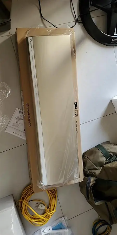 Khách hàng review Điều hòa Daikin Inverter 8500 BTU FTKB25WMVMV 24