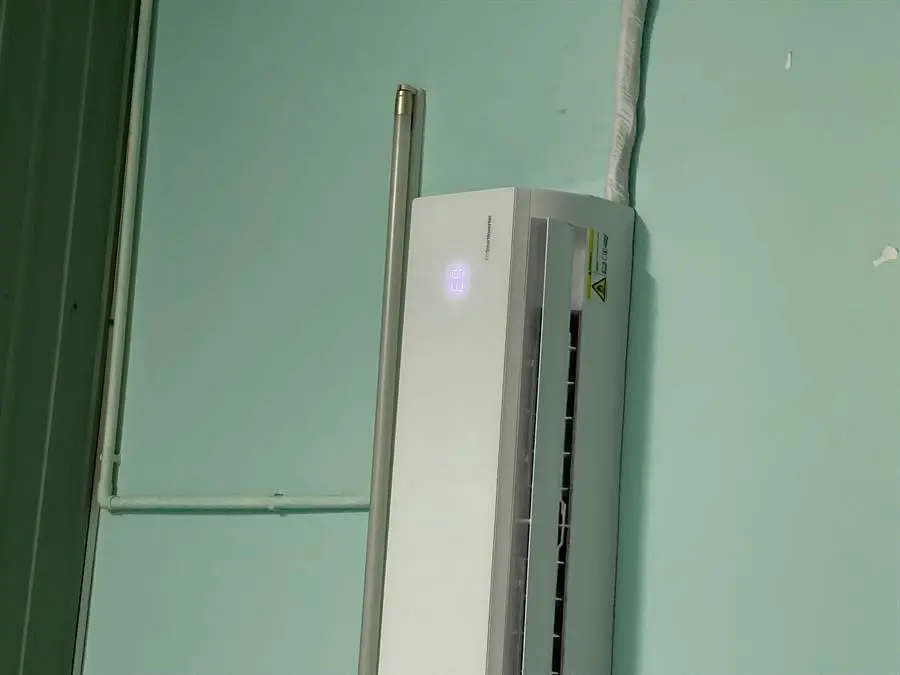 Khách hàng review Máy lạnh Beko Inverter 1.5 HP RSVC12VT 5
