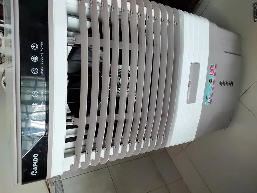 Khách hàng review Quạt điều hòa Rapido 9000D 200W 20