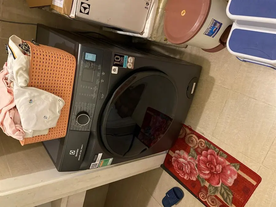Khách hàng review Máy giặt Electrolux UltimateCare 500 Inverter 9 kg EWF9024P5SB 9