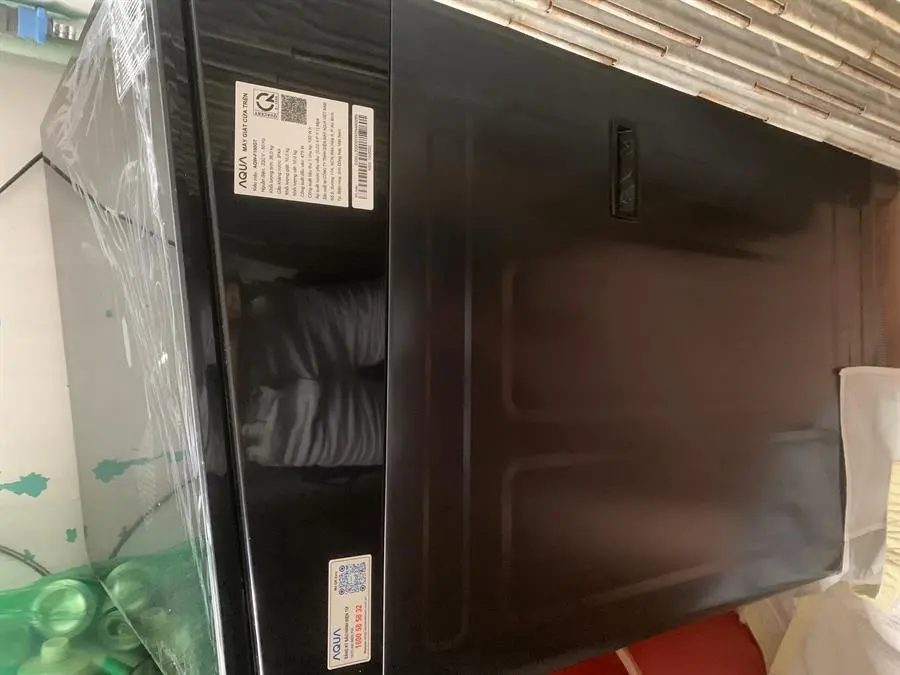 Khách hàng review Máy giặt Aqua 10 KG AQW-F100GT.BK 14