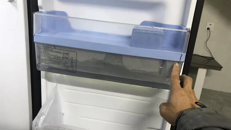 Khách hàng review Tủ lạnh Aqua Inverter 524 lít AQR-SW541XA(BL) 1