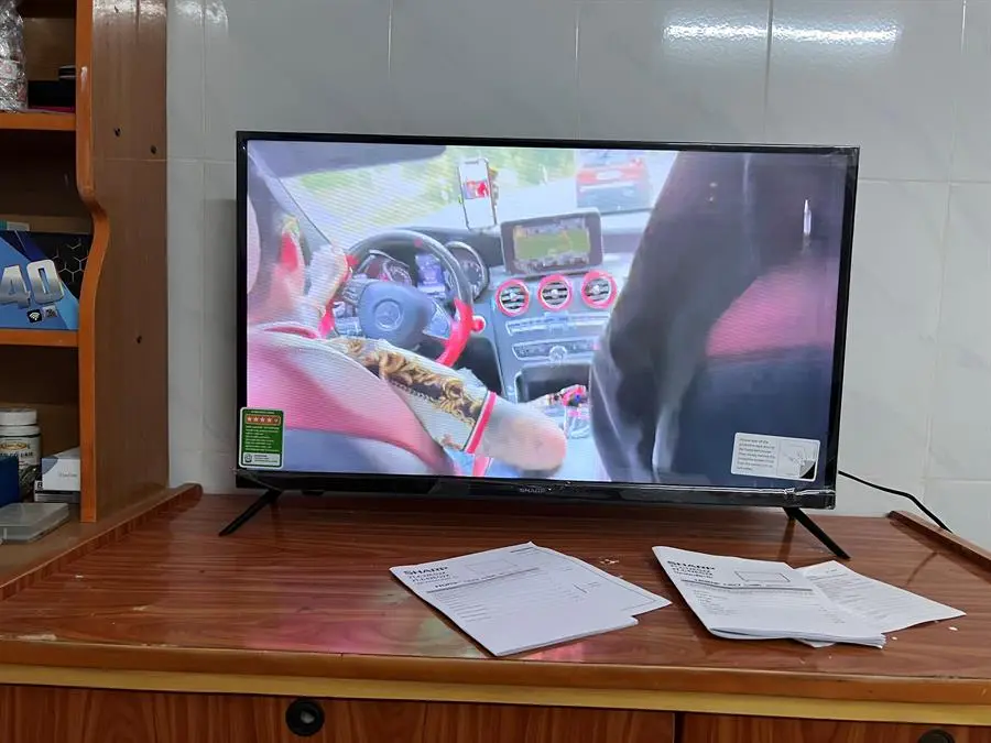Khách hàng review Android Tivi Sharp 32 inch 2T-C32EG2X 11