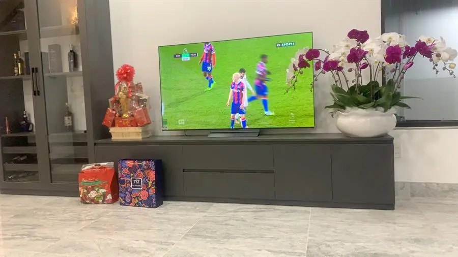 Khách hàng review Smart Tivi OLED LG 4K 65 inch 65C2PSA 11