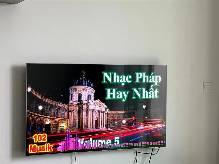 Khách hàng review Smart Tivi Neo QLED Samsung AI 4K 55 inch QA55QN85B 4