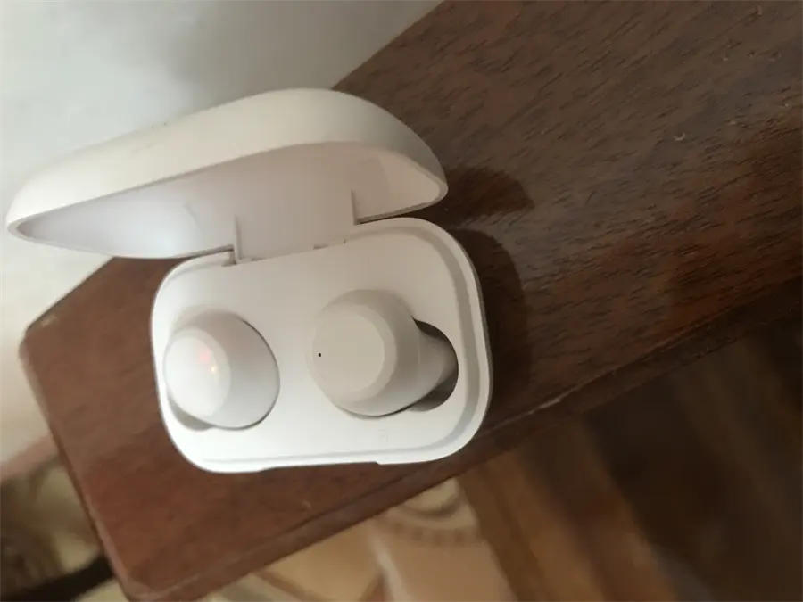Khách hàng review Tai nghe Bluetooth True Wireless AVA  DS201A-WB 11