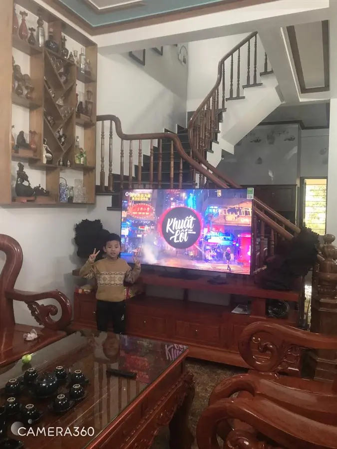 Khách hàng review Smart Tivi QLED 4K 65 inch Samsung QA65Q80A 1
