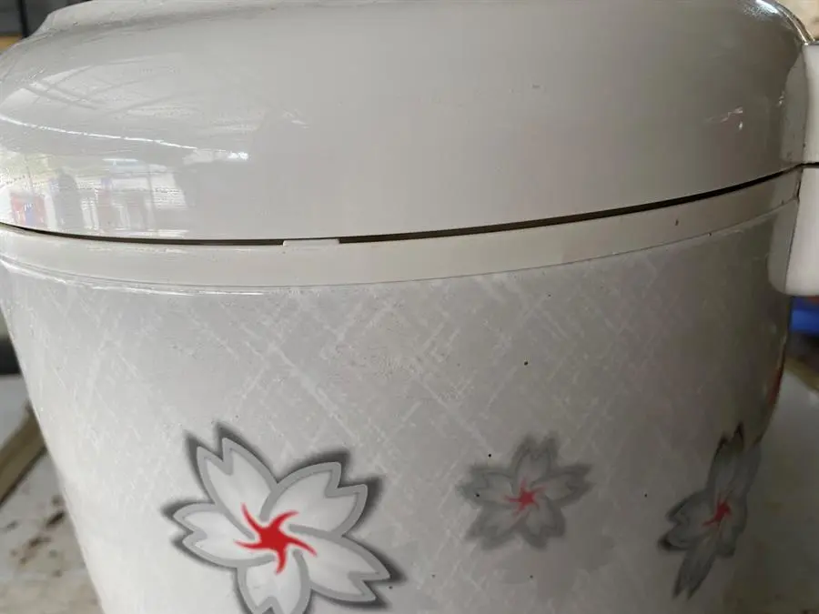 Khách hàng review Nồi cơm nắp gài Sharp 1.8 lít KS-N182ETV 2