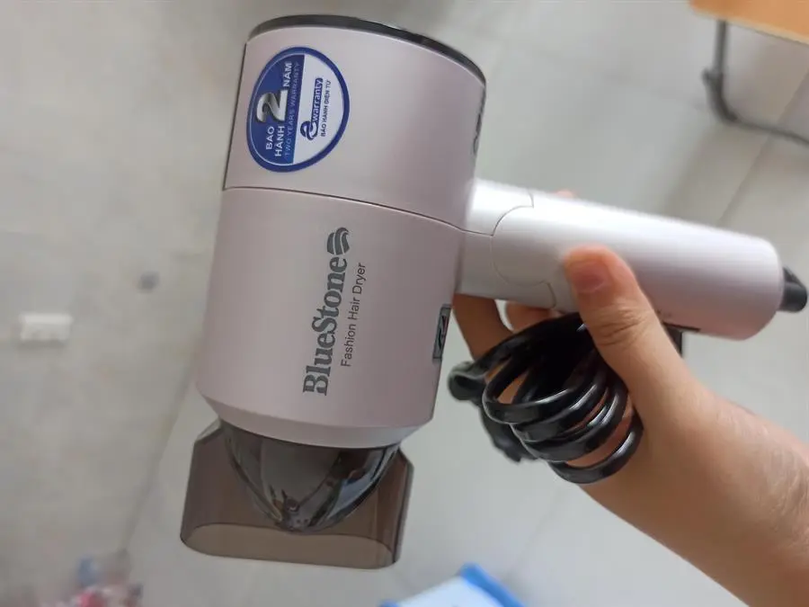 Khách hàng review Máy sấy tóc BlueStone HDB-1827 3
