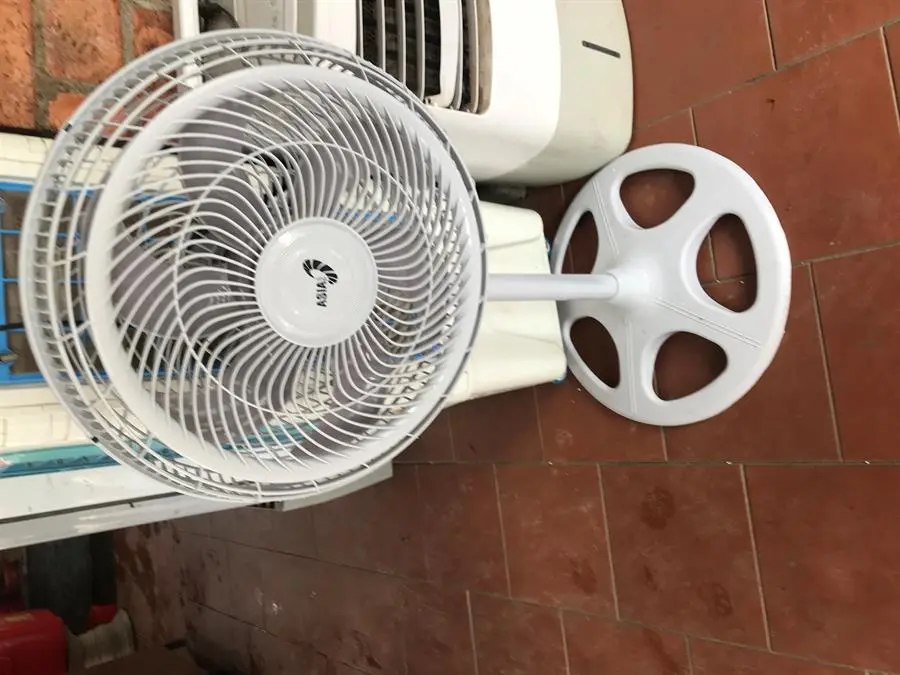 Khách hàng review Quạt đứng Asia Turbo DTB1601-XV0 4