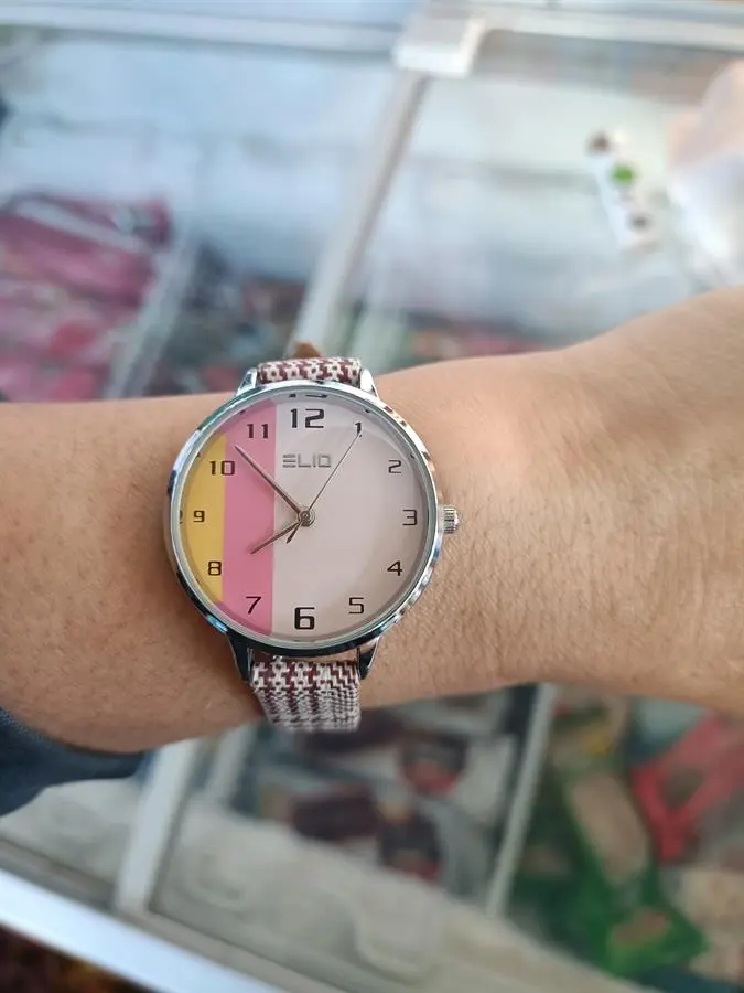 Khách hàng review Đồng hồ ELIO Nắng Xuân 32 mm Nữ EL027-01 4