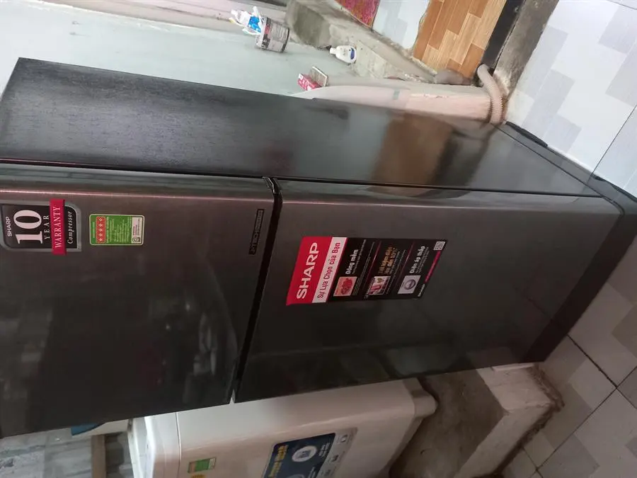 Khách hàng review Tủ lạnh Sharp Inverter 182 lít SJ-X201E-DS 4