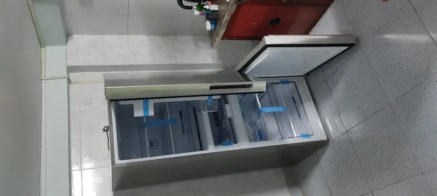 Khách hàng review Tủ lạnh Aqua Inverter 260 lít AQR-I298EB SW 1