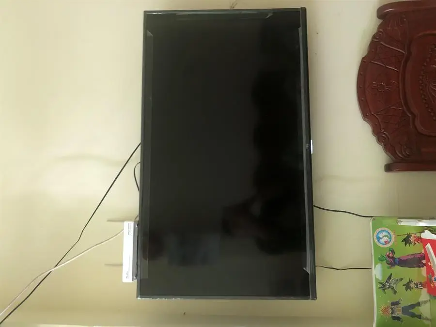 Khách hàng review Khung treo Tivi 19-40 inch Cố định Camel CMT40 6