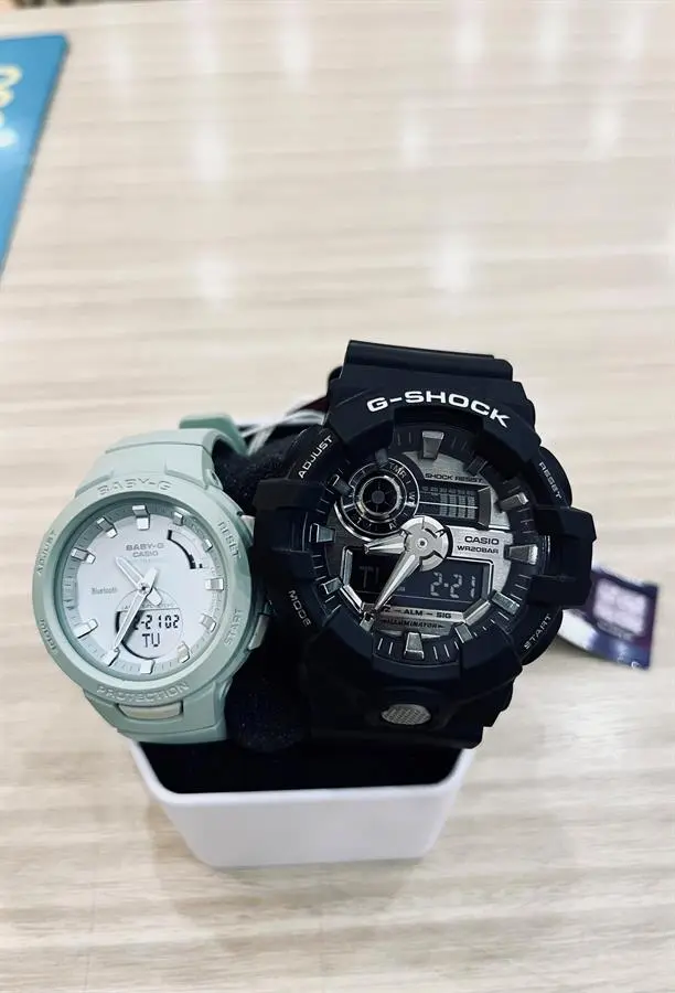 Khách hàng review Đồng hồ G-SHOCK 53.4 mm Nam GA-710-1ADR 2