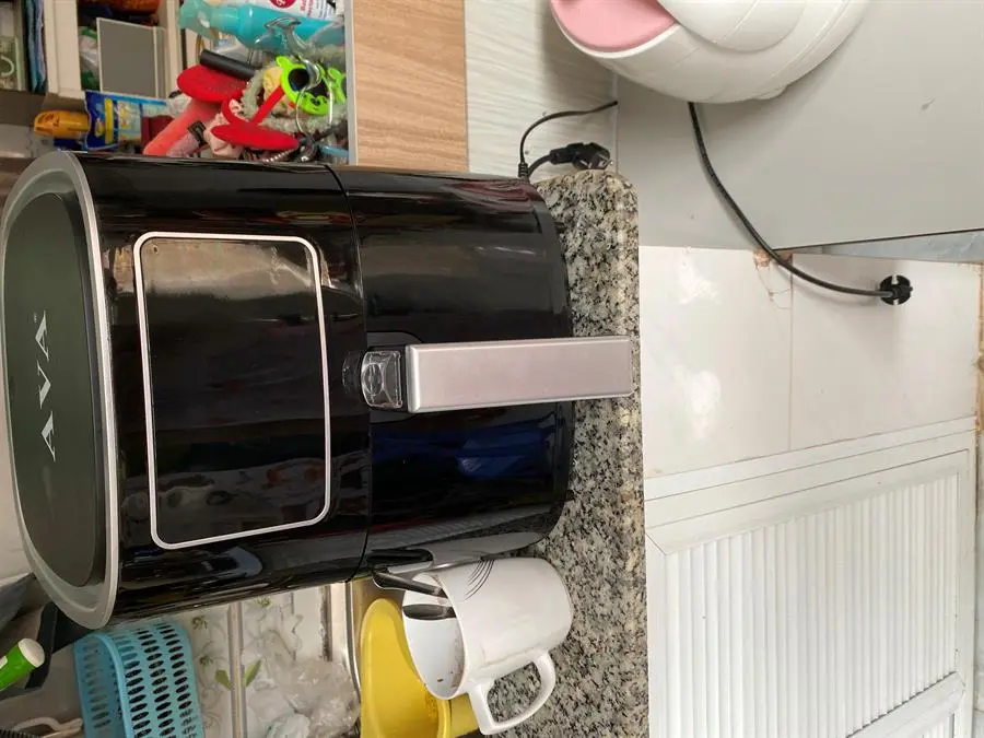 Khách hàng review Nồi chiên không dầu AVA 5 lít AF40155D 6