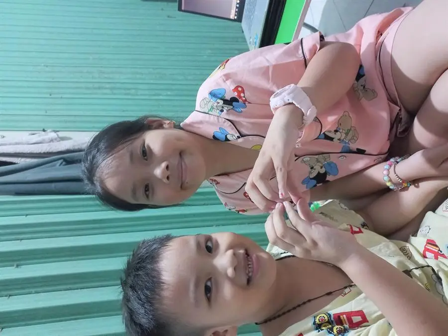 Khách hàng review Đồng hồ SMILE KID 42 mm Trẻ em SL067-02 1
